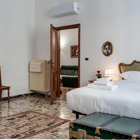 Clara - Sweet Dreams In