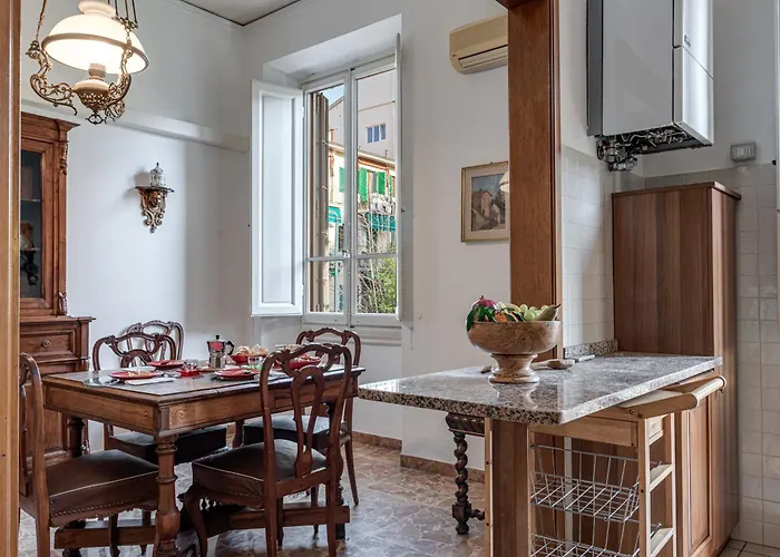 Clara - Sweet Dreams In Florença