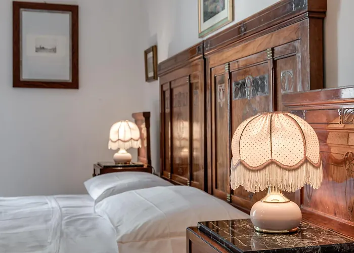 Clara - Sweet Dreams In