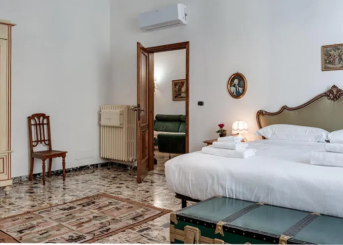 Clara - Sweet Dreams In